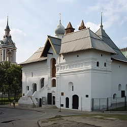 Экскурсия в Палаты Старого английского двора