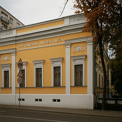 Экскурсия в Российский музей леса